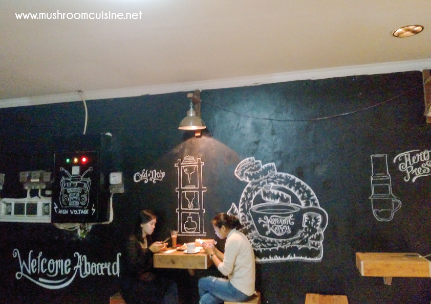 Detail Graffiti Cafe Kopi Hitam Nomer 15