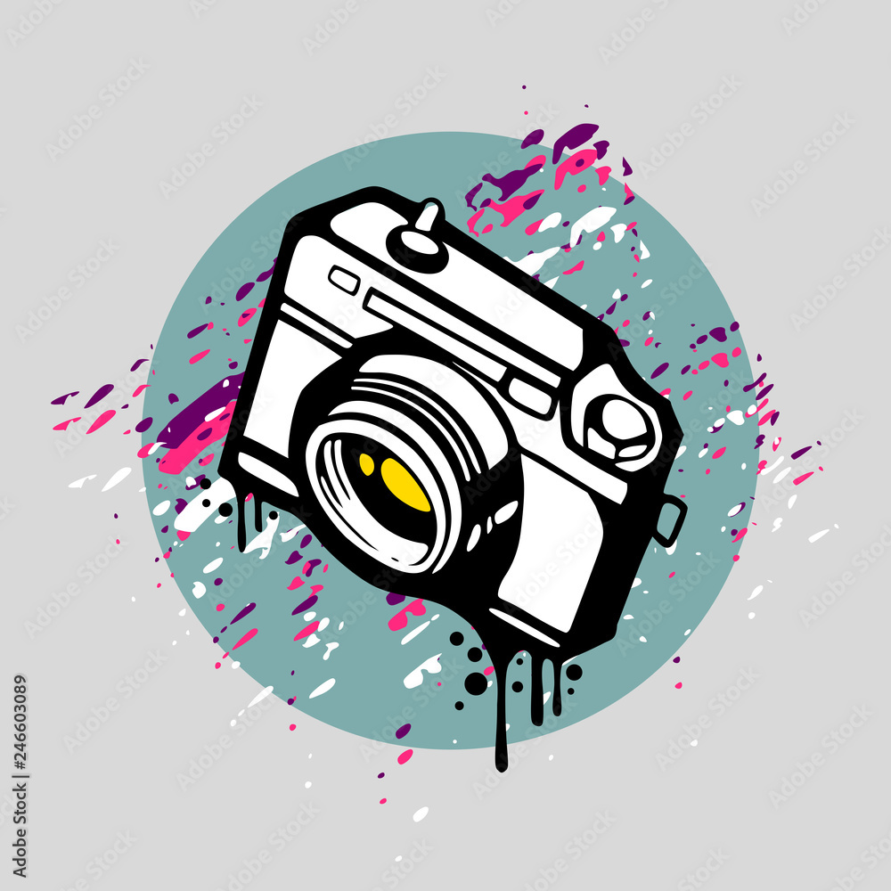 Detail Graffiti Camera Nomer 4