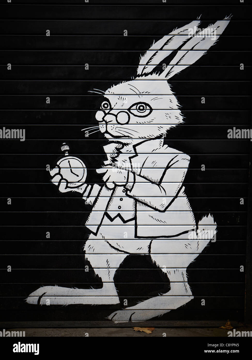 Detail Graffiti Character Rabbit Nomer 51