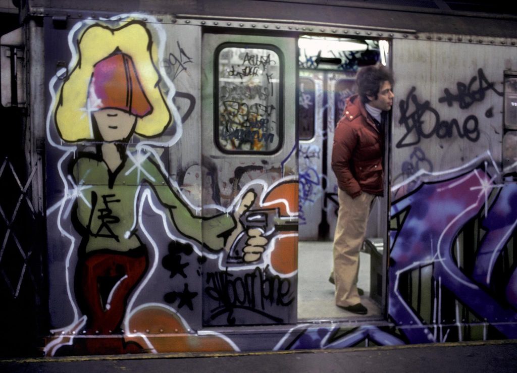 Detail Graffiti Characters One Piece Spray Can Nomer 43