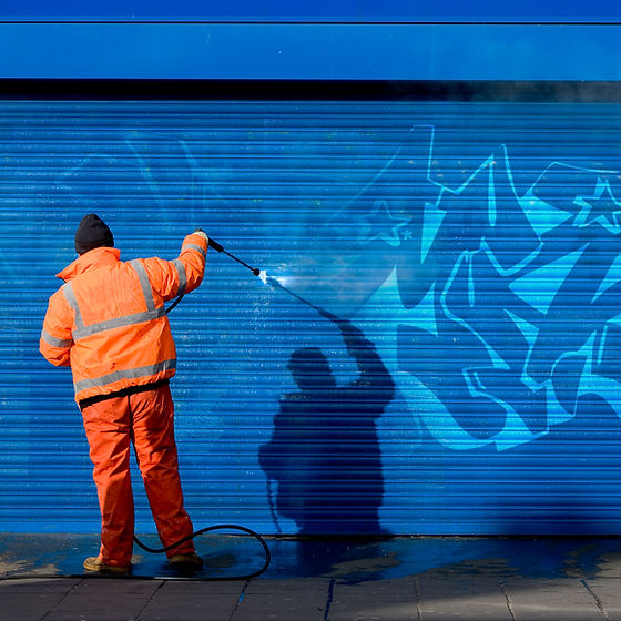 Detail Graffiti Cleaning London Nomer 2