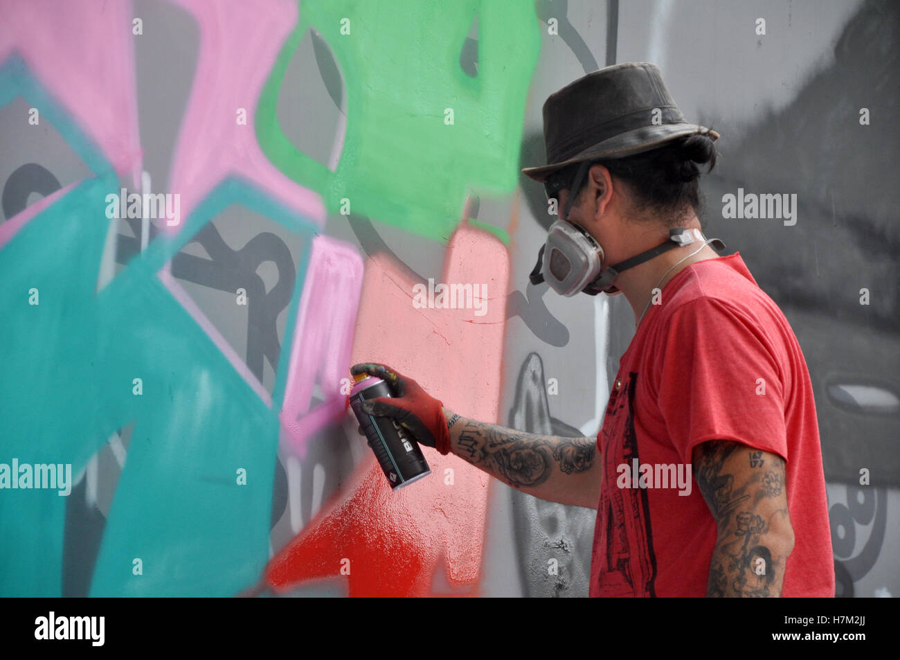 Detail Graffiti Collaborative Nomer 40