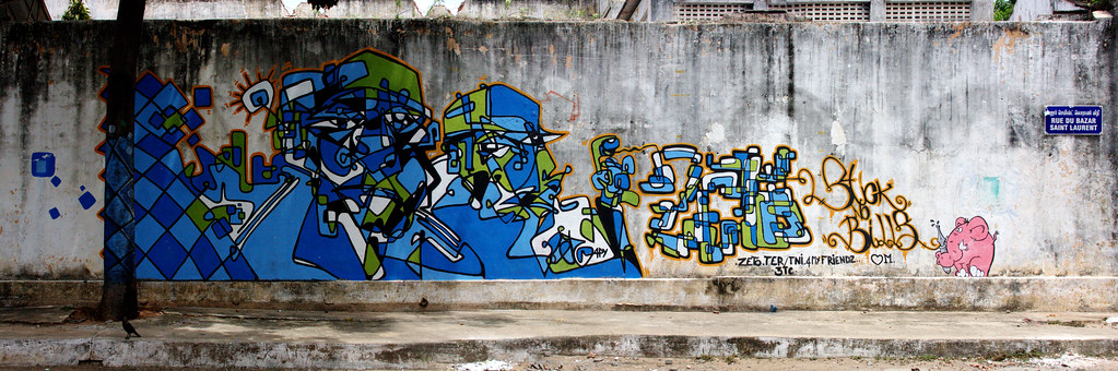 Detail Graffiti Desi Nomer 14