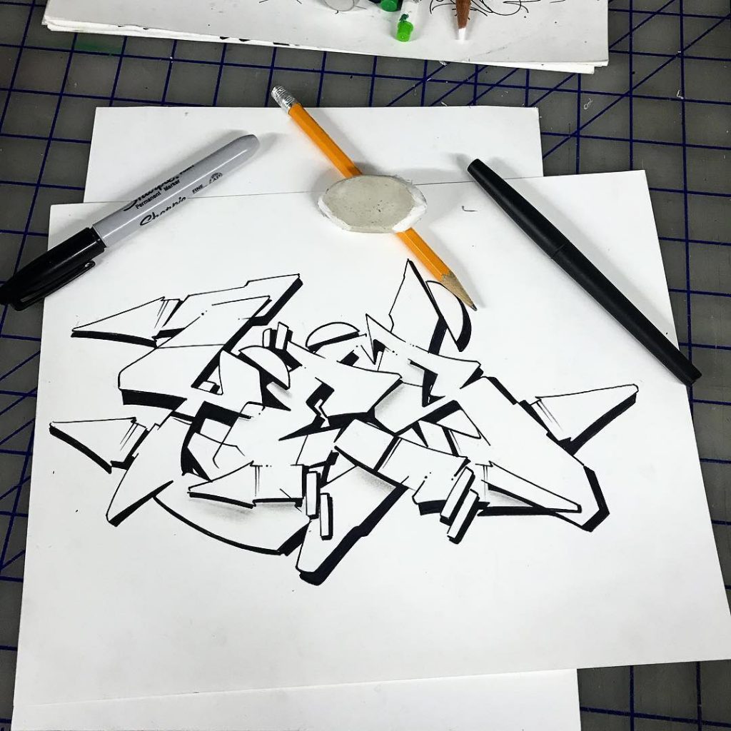 Detail Graffiti Designs To Draw On Paper Nomer 40