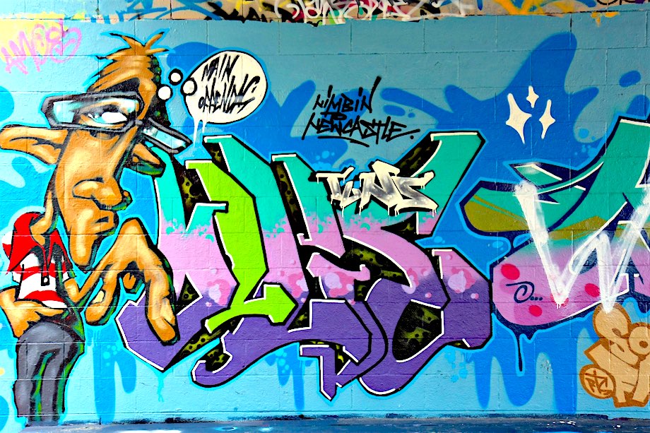 Detail Graffiti Desta Nomer 32