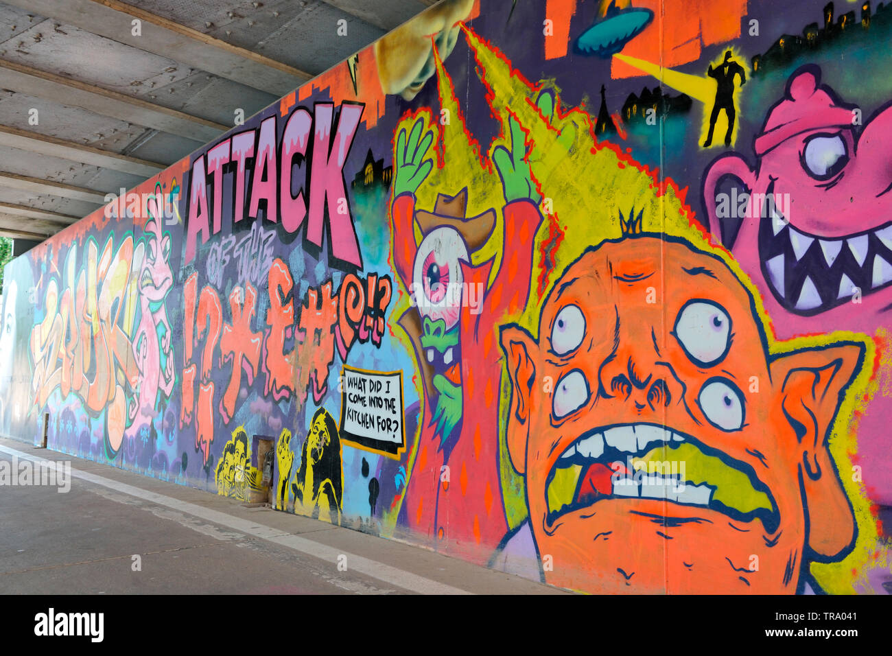 Detail Graffiti Devon Nomer 19