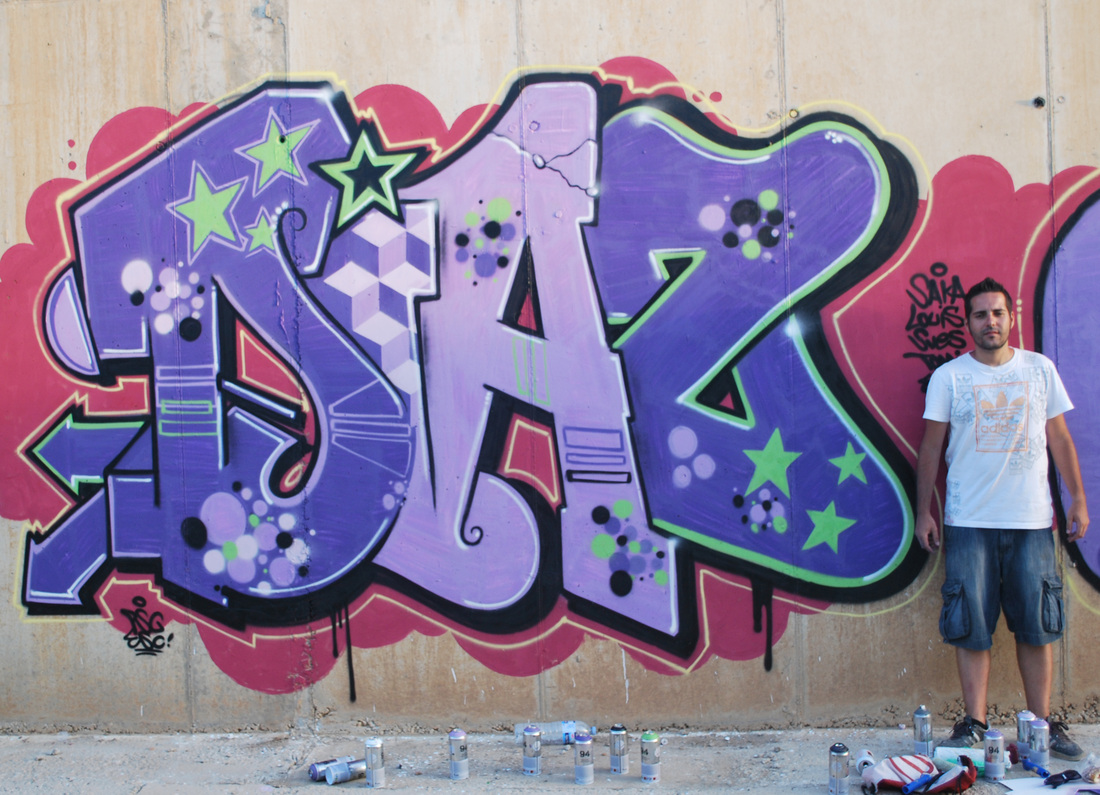 Detail Graffiti Diaz Nomer 16