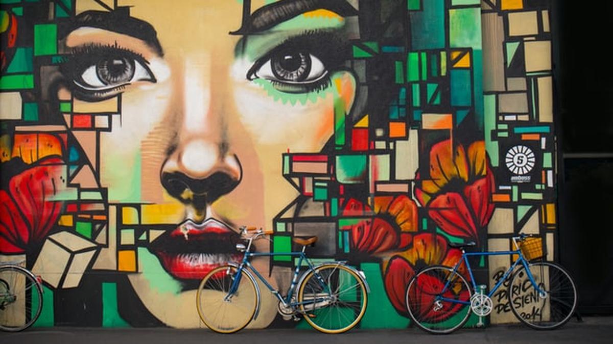 Detail Graffiti Disebut Budaya Rendah Nomer 9