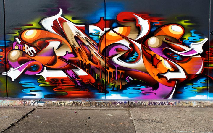 Detail Graffiti Does Nomer 7