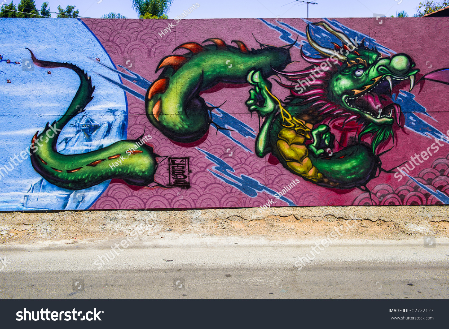 Detail Graffiti Dragon Nest Nomer 7