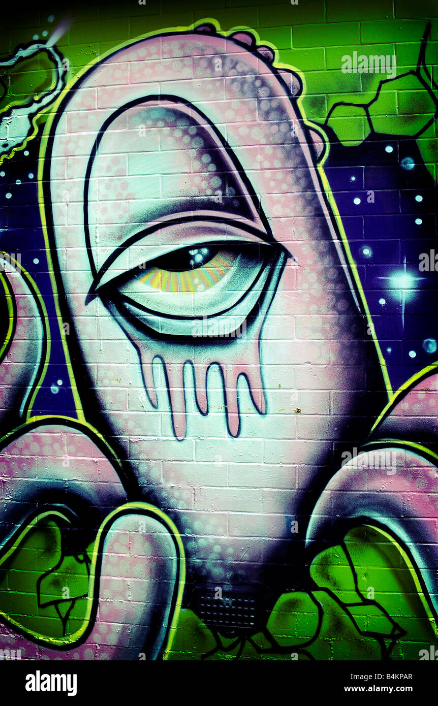 Detail Graffiti Draw Alien Nomer 27