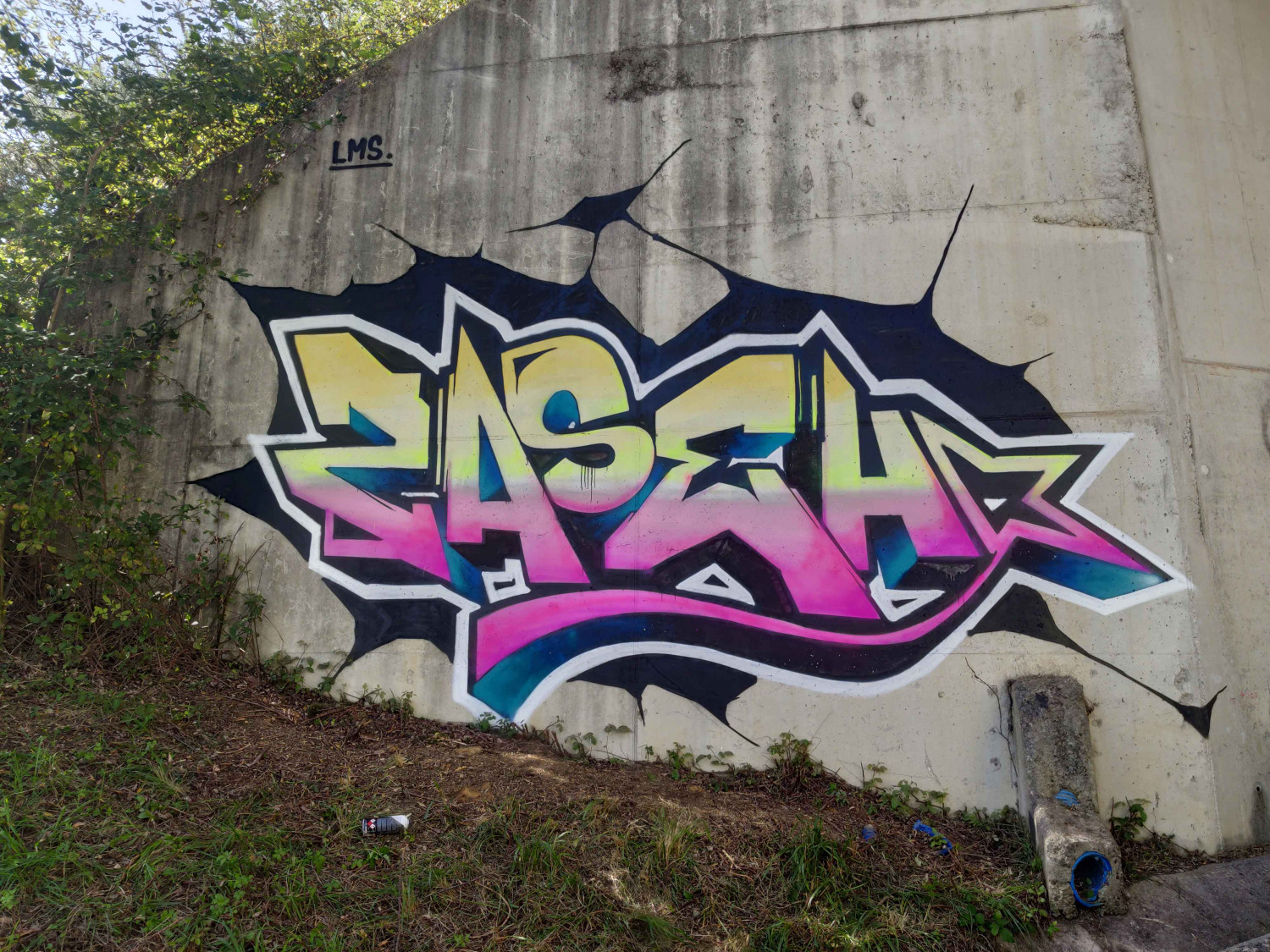 Detail Graffiti Ea Ghost Nomer 36