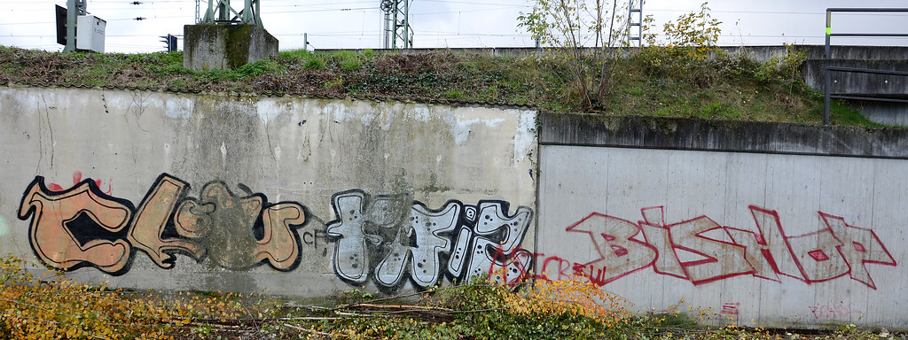 Detail Graffiti Faiz Nomer 13