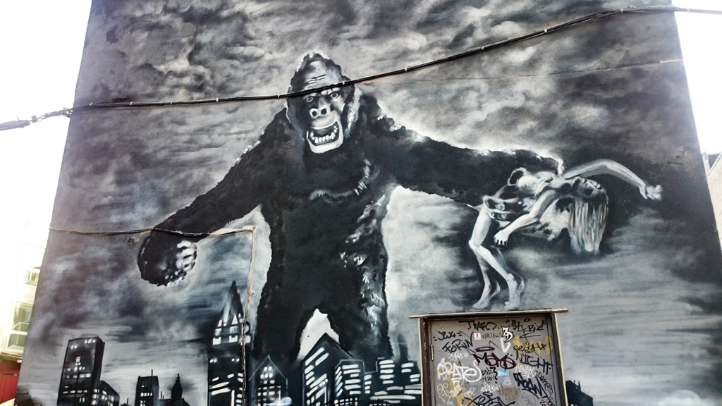Detail Graffiti Film Nomer 34