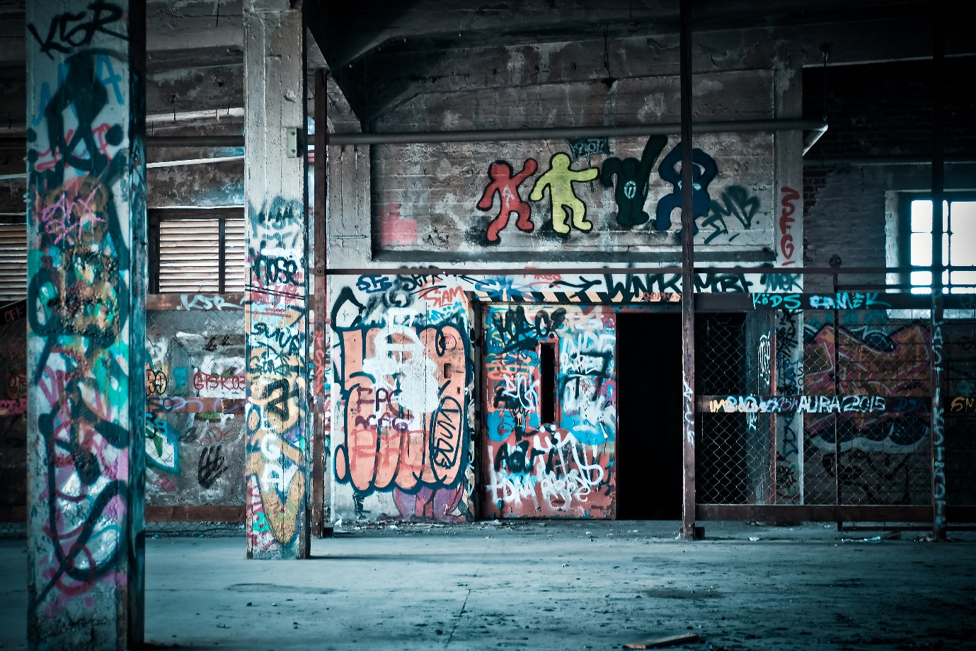 Detail Graffiti Film Nomer 44