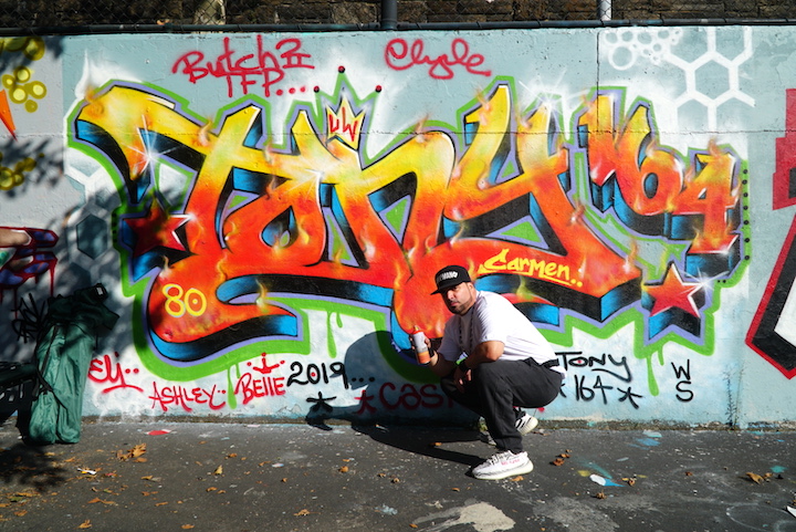 Detail Graffiti Forex Nomer 28