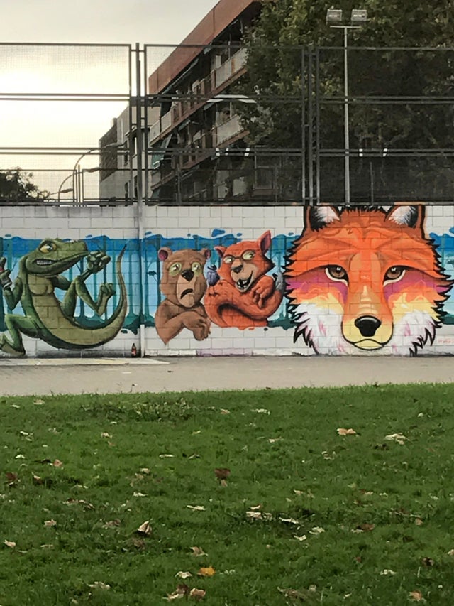 Detail Graffiti Fox Nomer 23