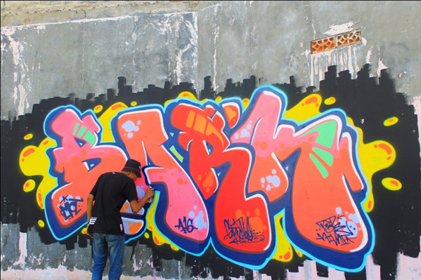Detail Graffiti Gelembung Nomer 37