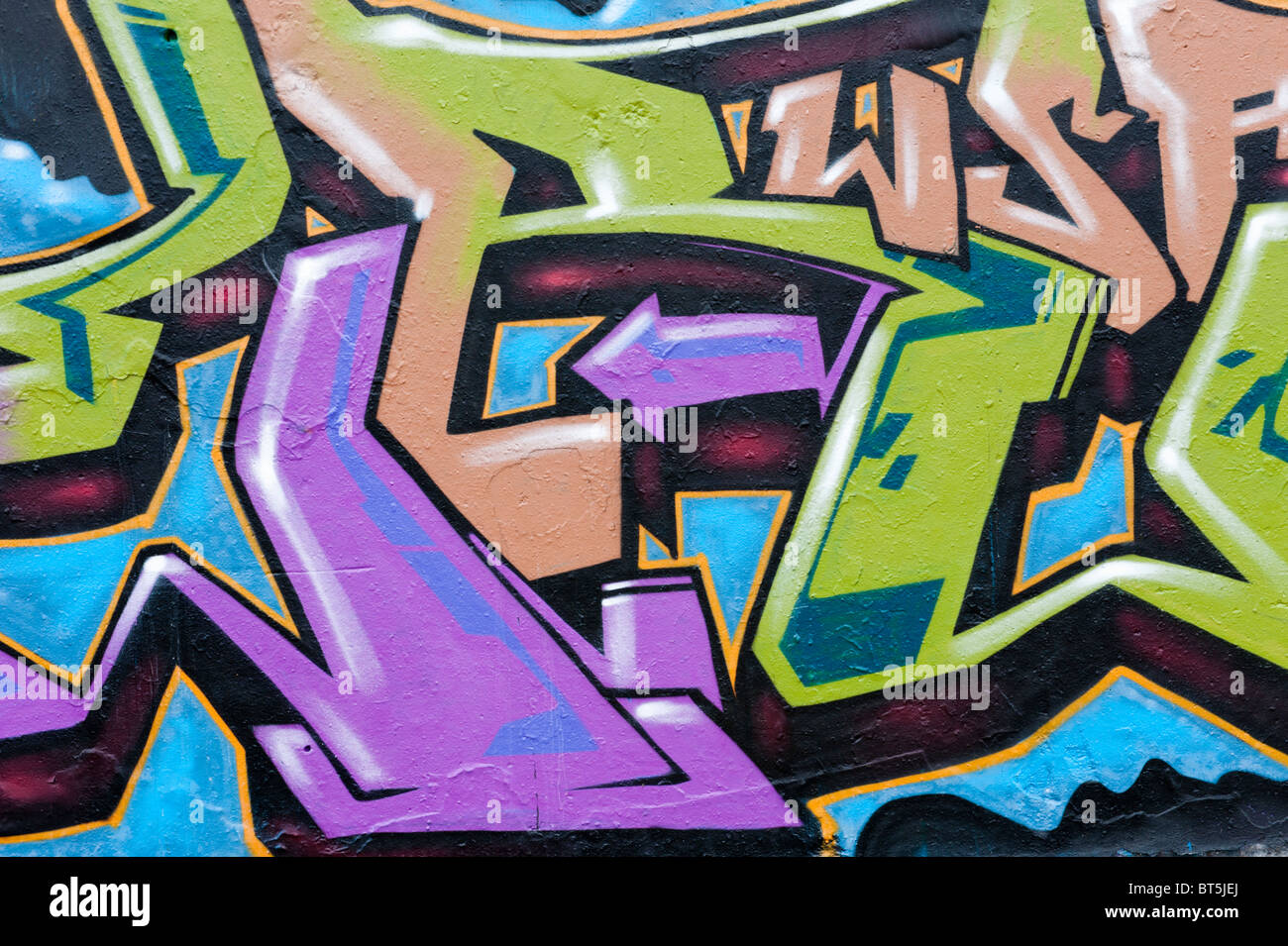 Detail Graffiti Geometric Nomer 52