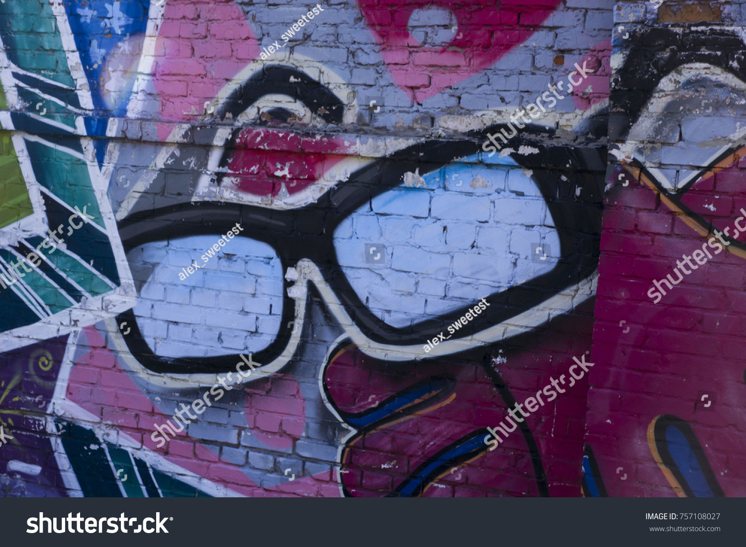 Detail Graffiti Gless Nomer 22