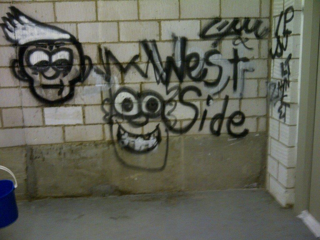 Detail Graffiti Gone Nomer 45