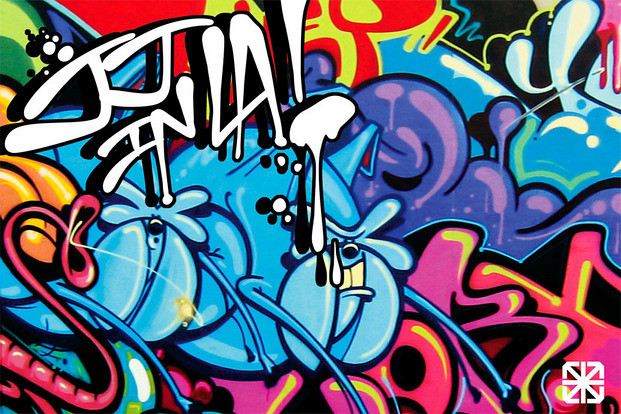 Detail Graffiti Google Nomer 24