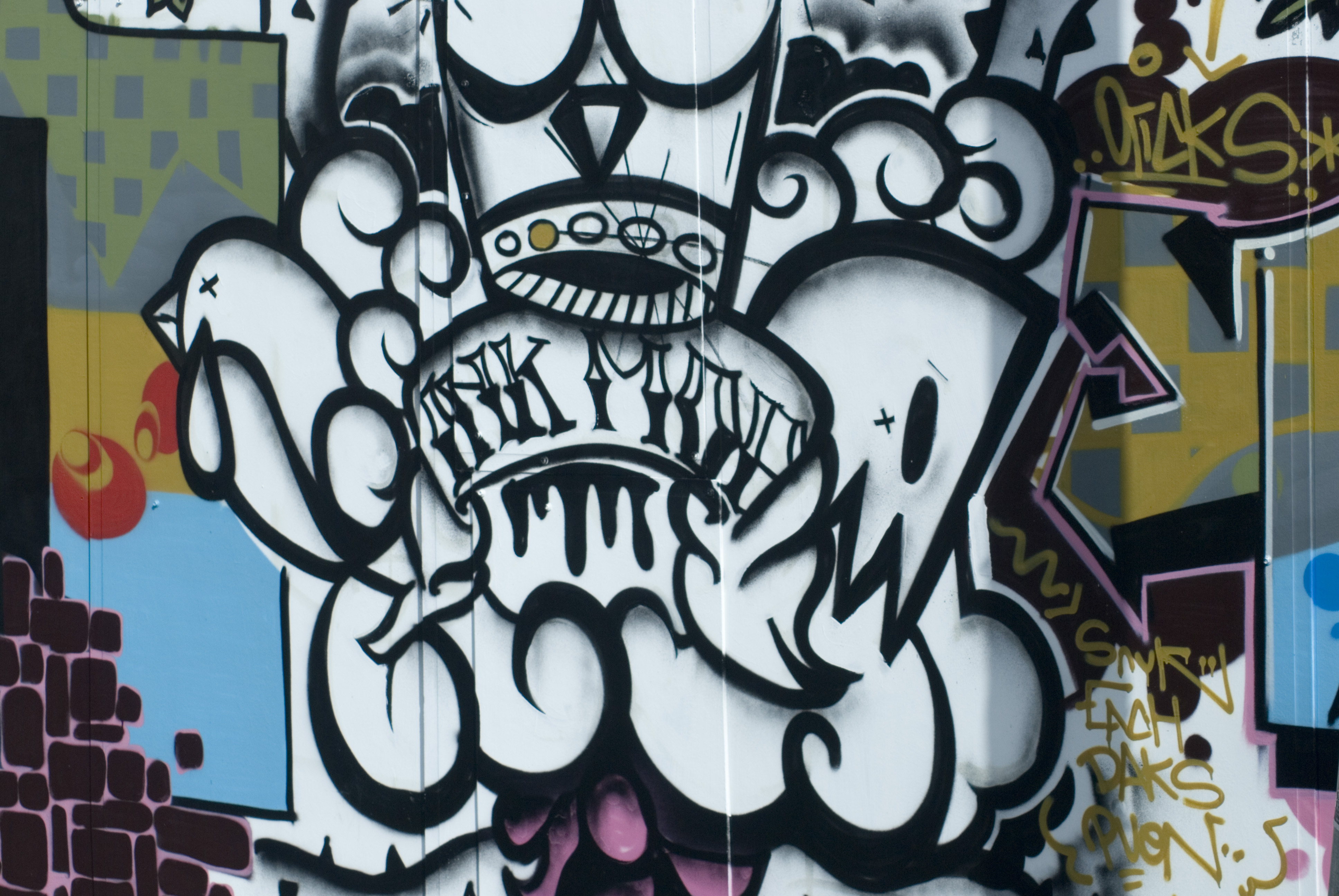 Detail Graffiti Graphics Nomer 42