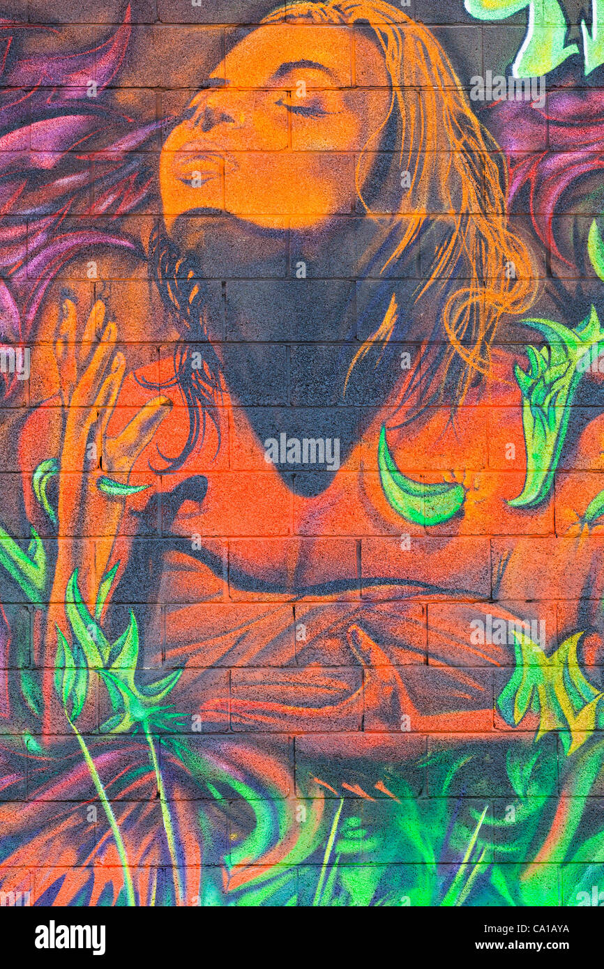 Detail Graffiti Habihie Nomer 31
