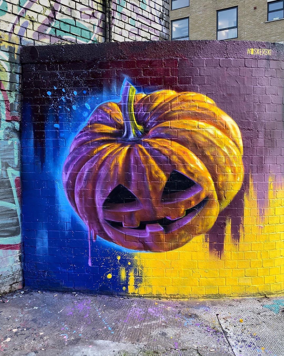 Detail Graffiti Halloween Nomer 27