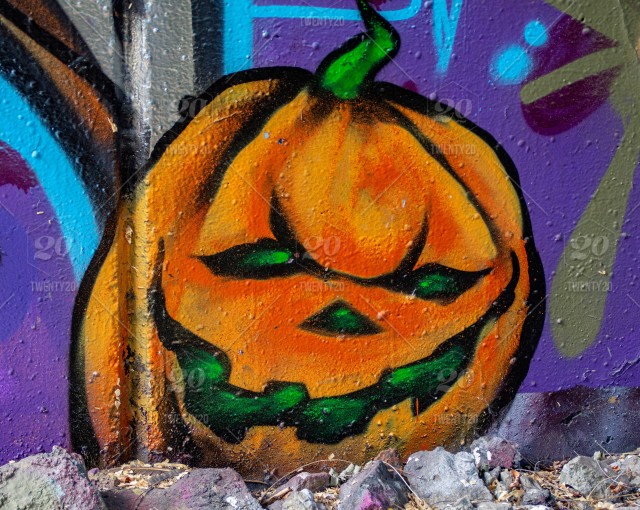 Detail Graffiti Halloween Nomer 49