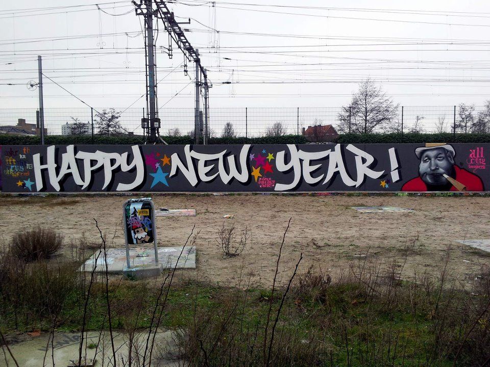 Detail Graffiti Happy New Year Nomer 18