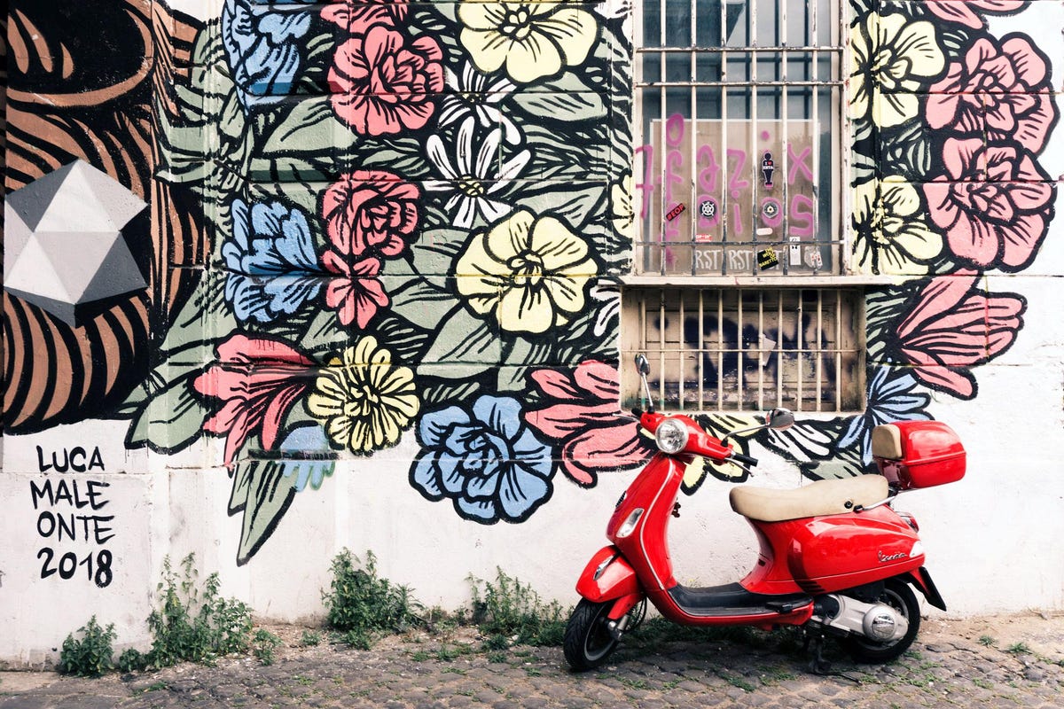Detail Graffiti Holidays Travel In India Nomer 28