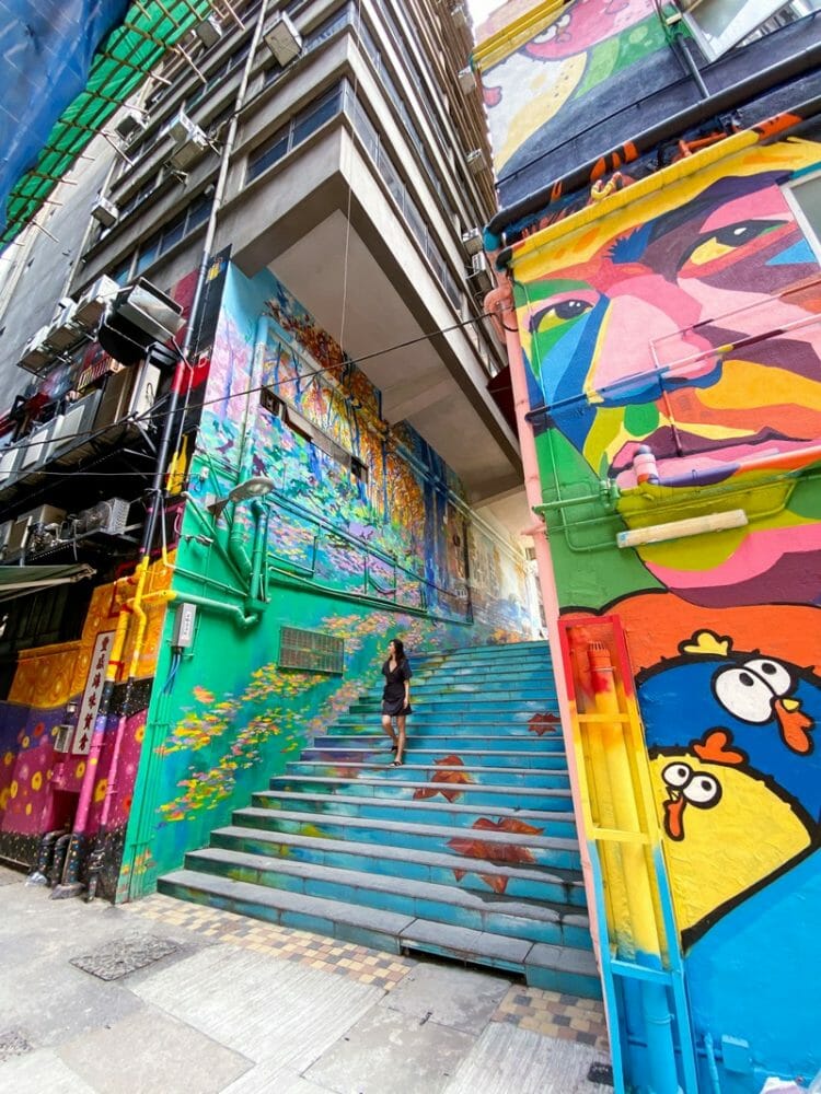 Detail Graffiti Hong Kong City Nomer 4