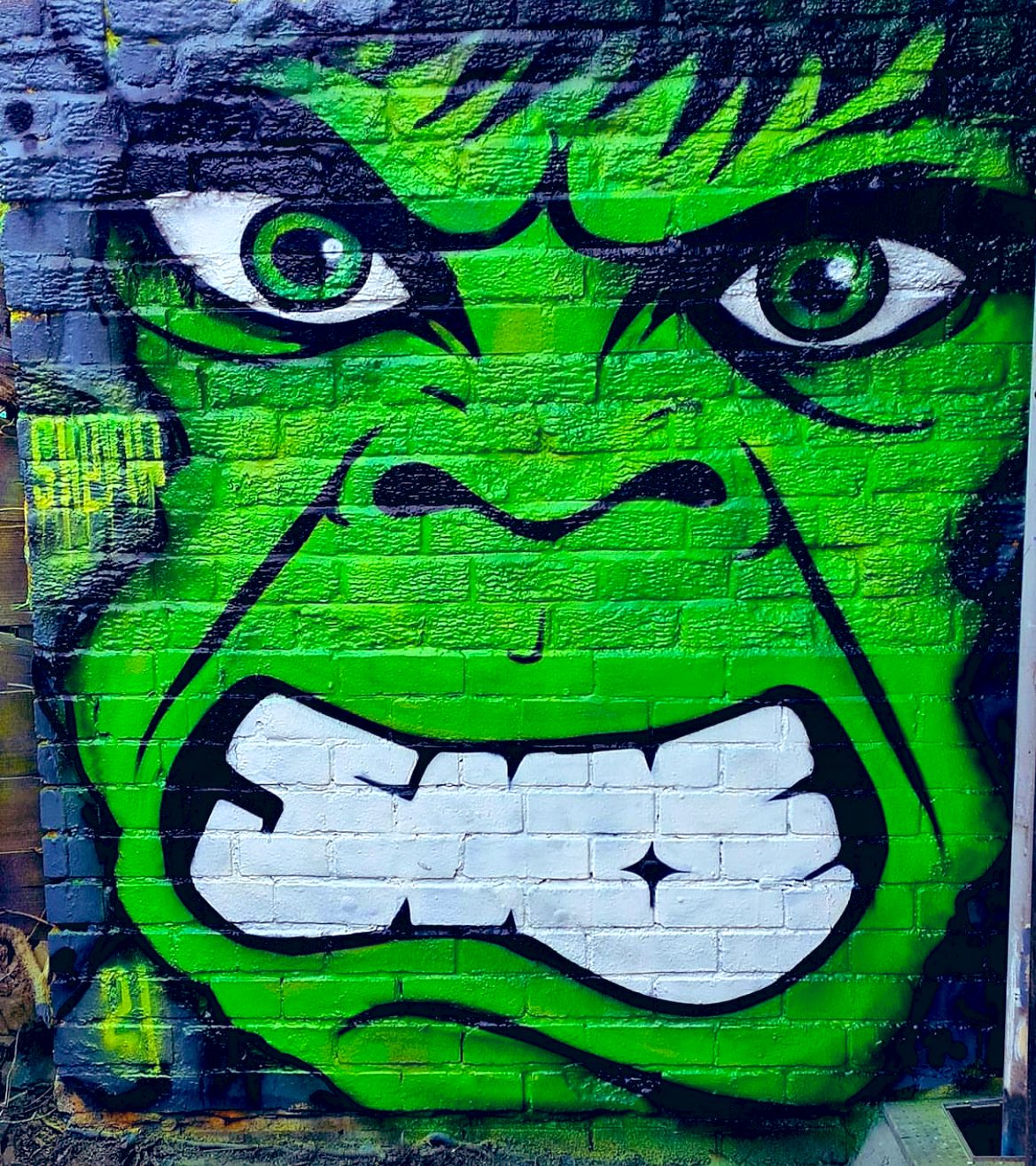 Detail Graffiti Hulk Nomer 22