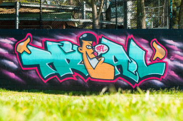 Detail Graffiti Huruf N S Nomer 11