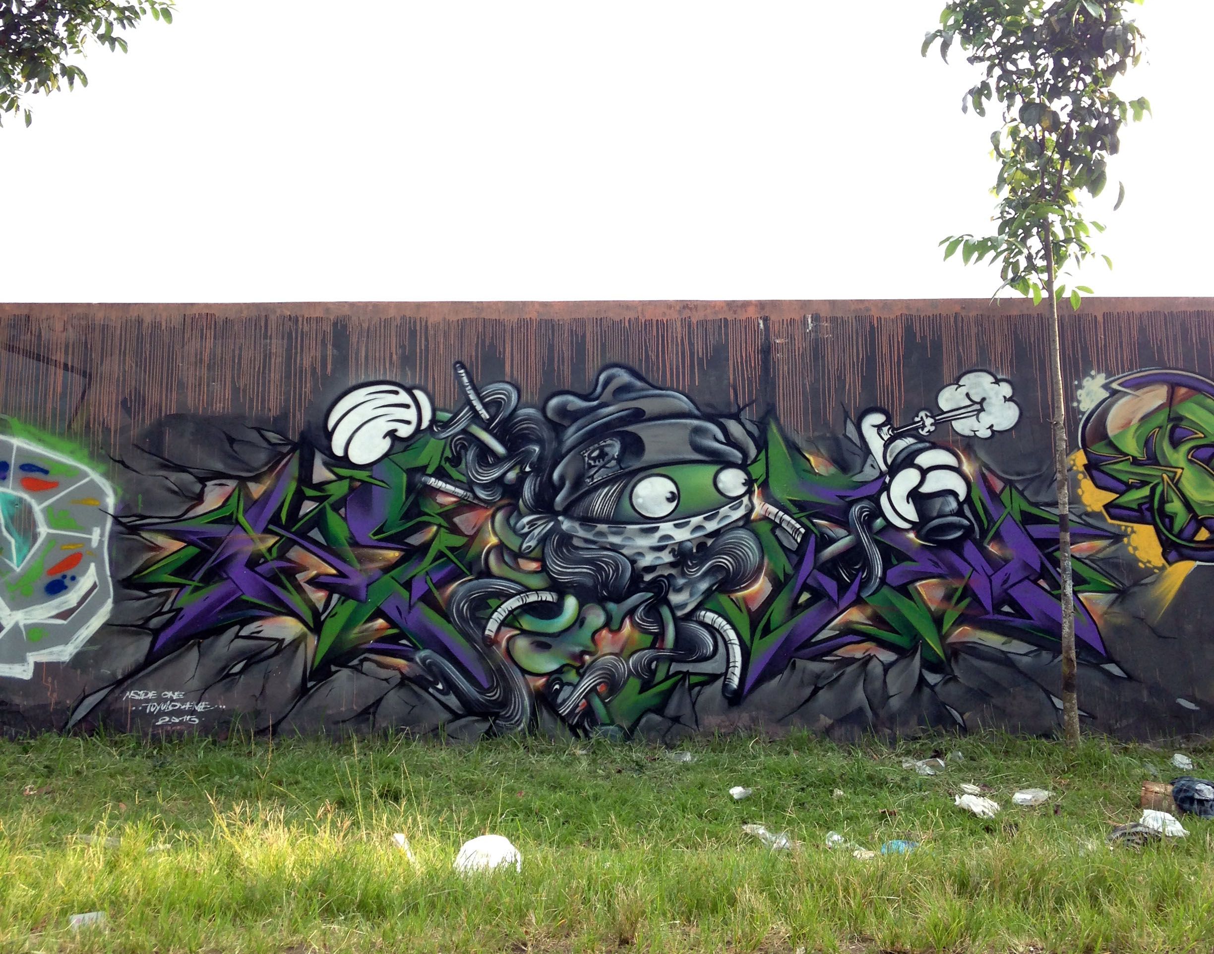 Detail Graffiti Imam Bonjol Nomer 13