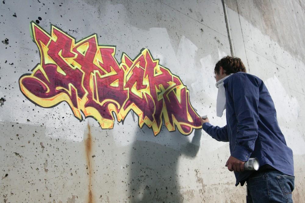 Detail Graffiti Increase Nomer 23