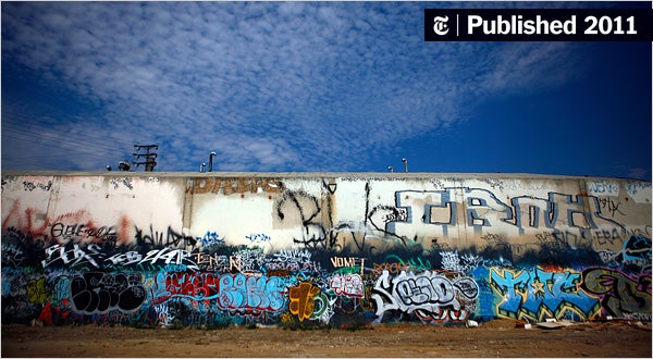 Detail Graffiti Increased Crime Rate Nomer 22