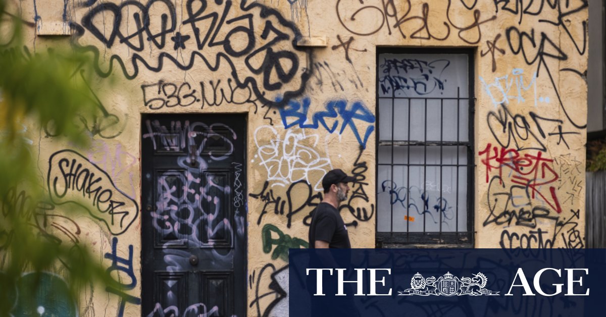 Detail Graffiti Increased Crime Rate Nomer 39
