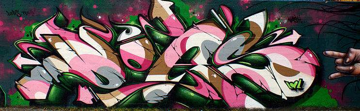 Detail Graffiti Ironlak Nomer 17