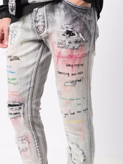 Detail Graffiti Jeans Nomer 50