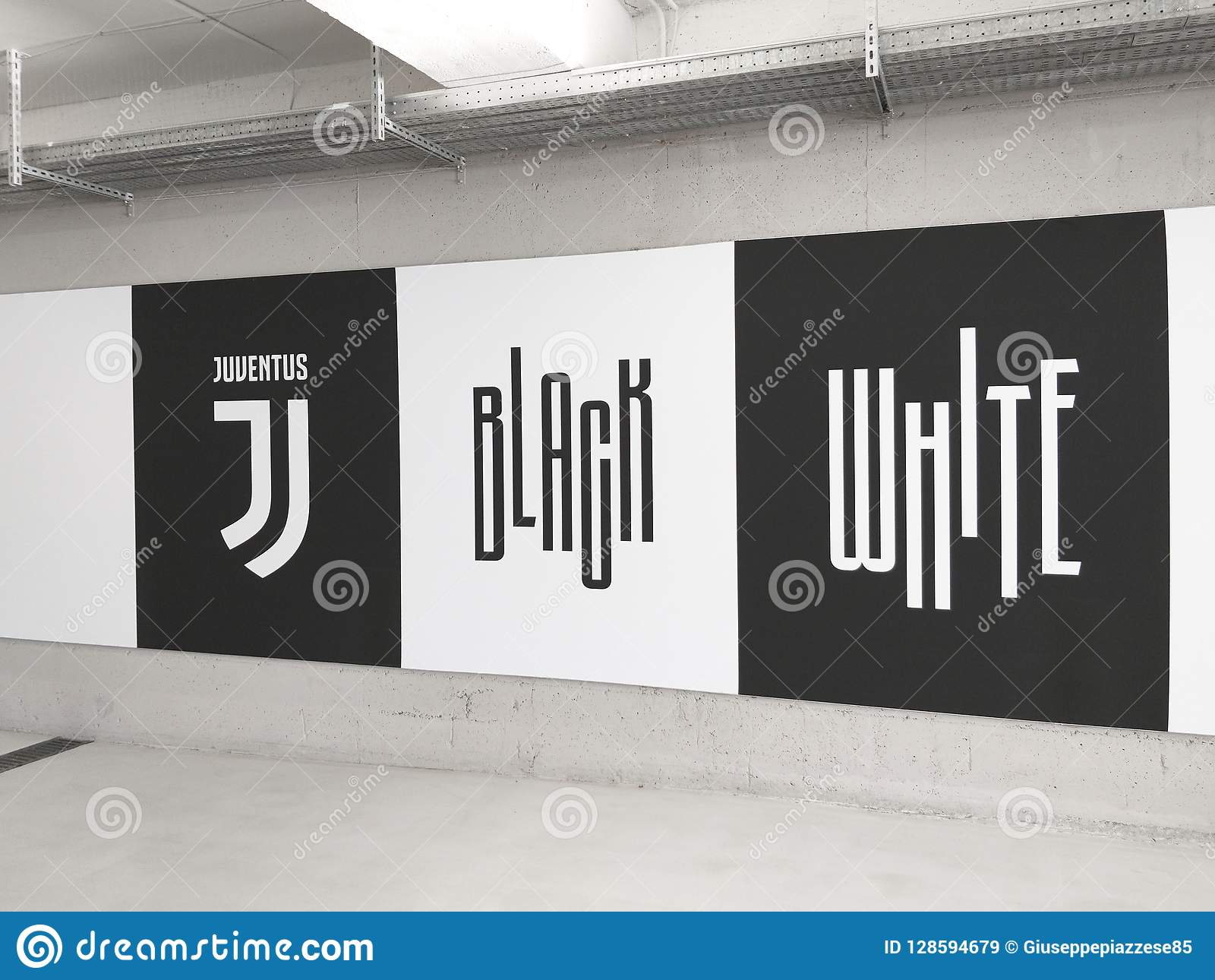 Detail Graffiti Juventus Nomer 3