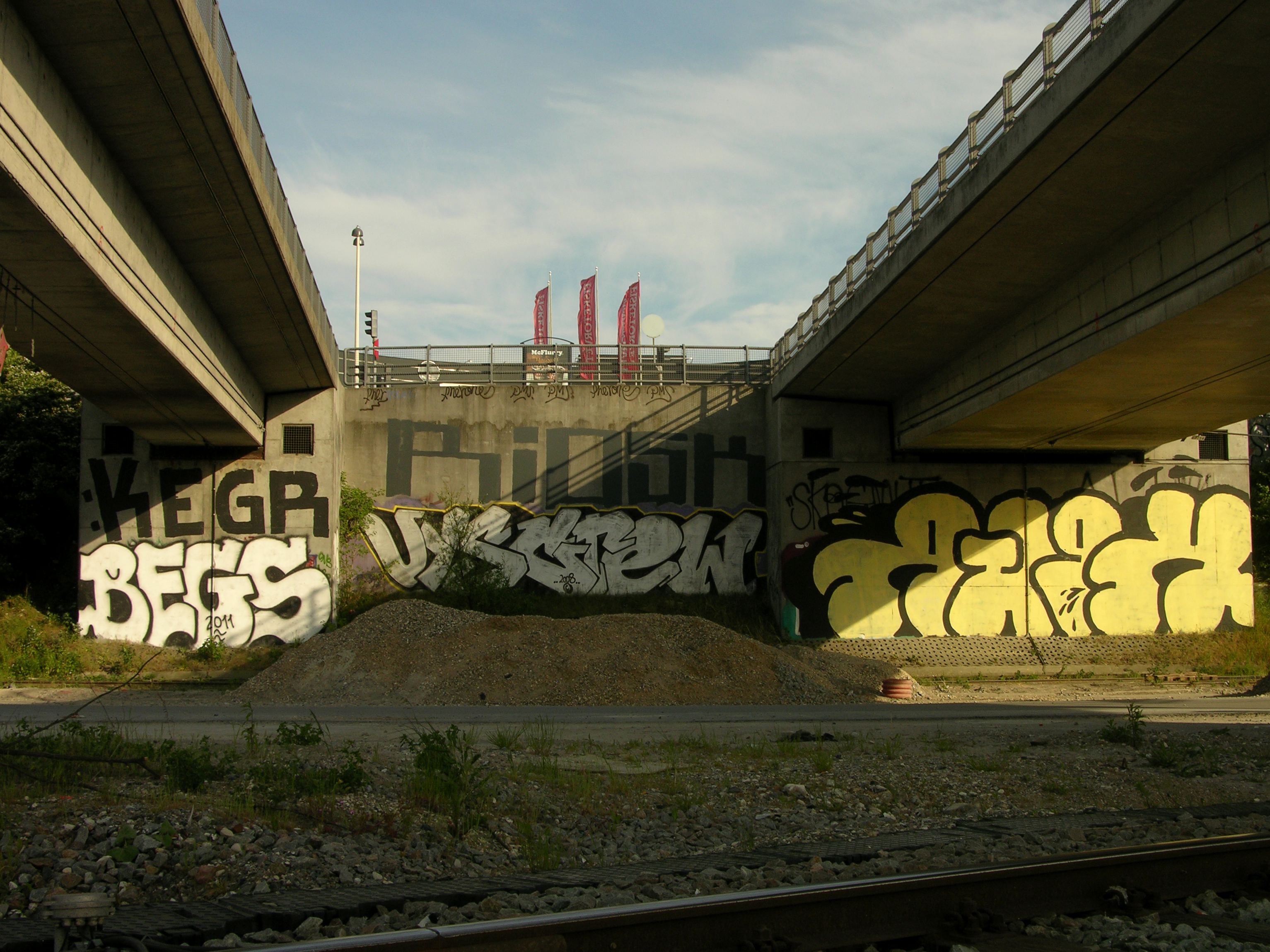 Detail Graffiti K Throw Up Nomer 47