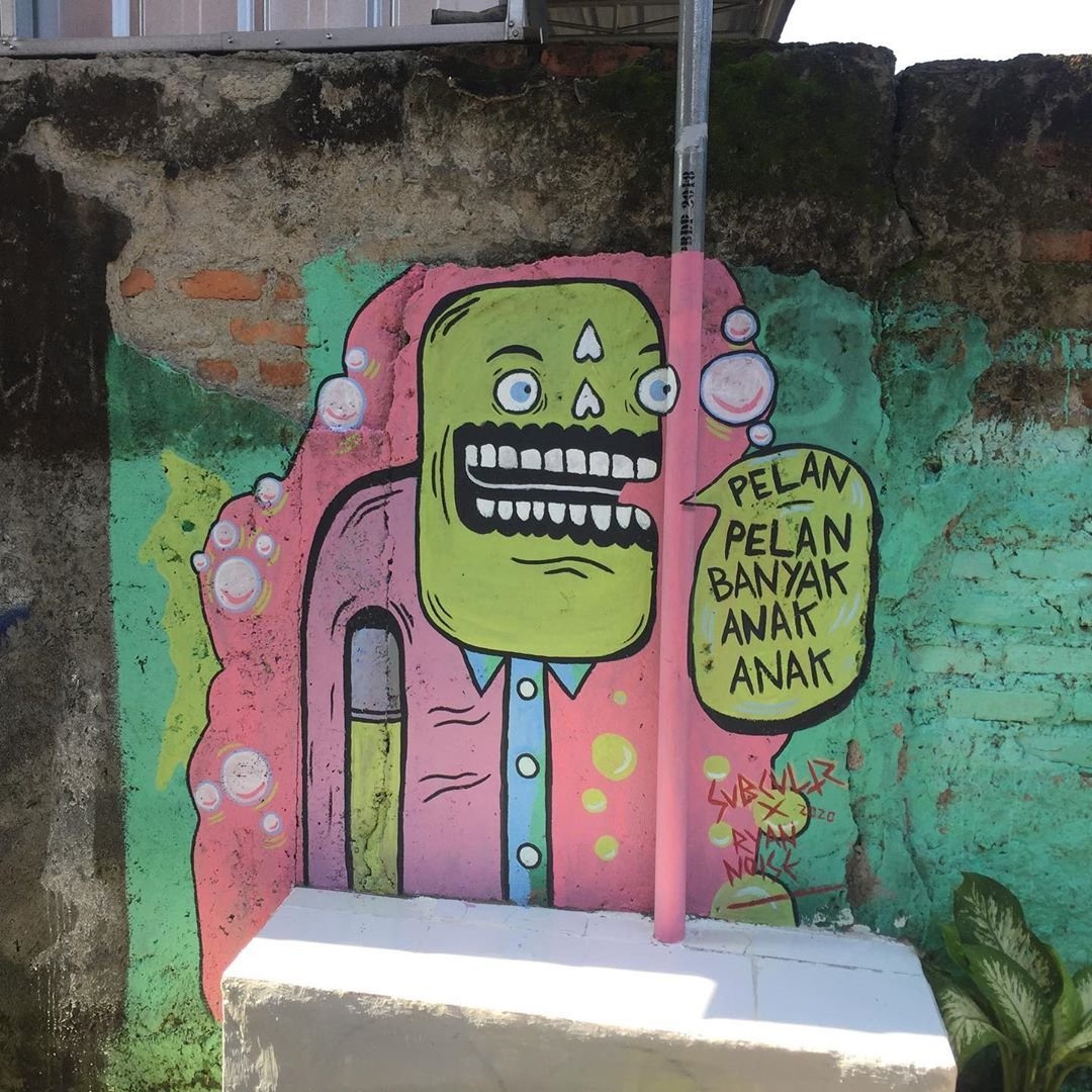 Detail Graffiti Kampung Hijau Nomer 36