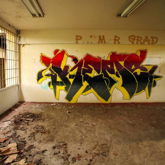 Detail Graffiti Kandung Nomer 7