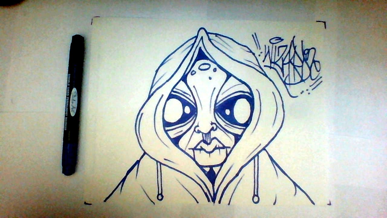 Detail Graffiti Karakter Alien Nomer 8