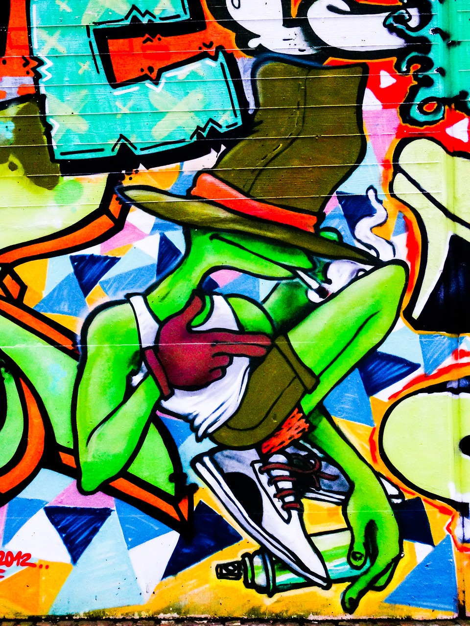 Detail Graffiti Katak Nomer 3