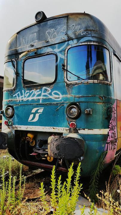 Detail Graffiti Kereta Api Nomer 18