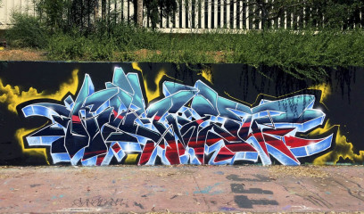 Detail Graffiti Komet Nomer 22