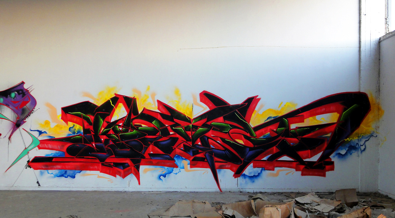 Detail Graffiti Komet Nomer 57